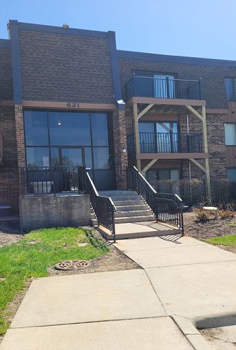 1st image of 621 Tralee Ct APT 3D