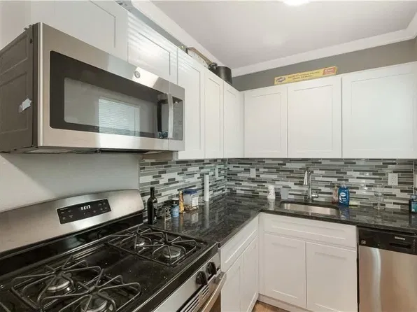 204 E 30th St Unit 102, Austin, TX 78705