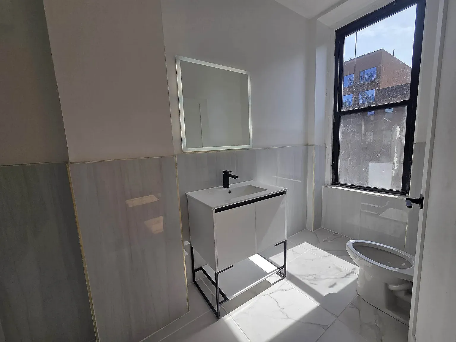 321 East 116th Street — Photo 4