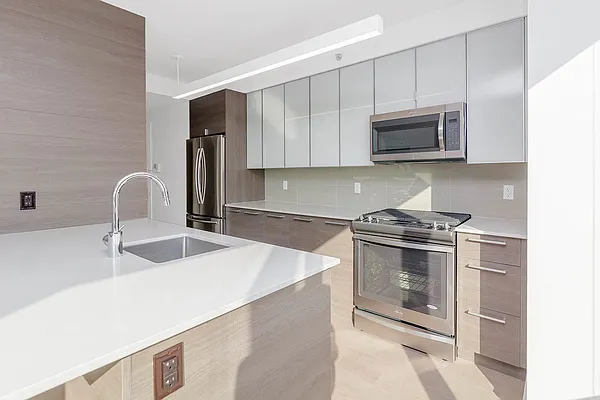 Rented by HCO NY | media 4