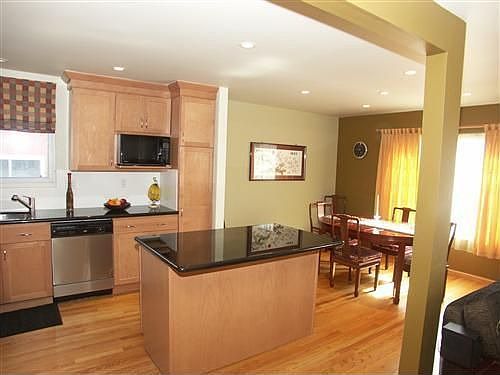 1st image of 18 Cameo Ct