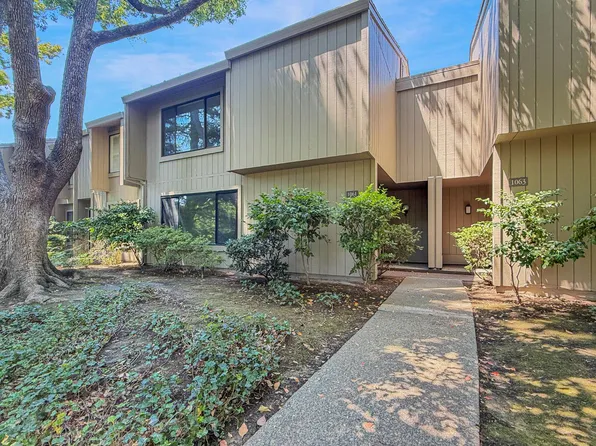 1061 Commons Dr, Sacramento, CA 95825