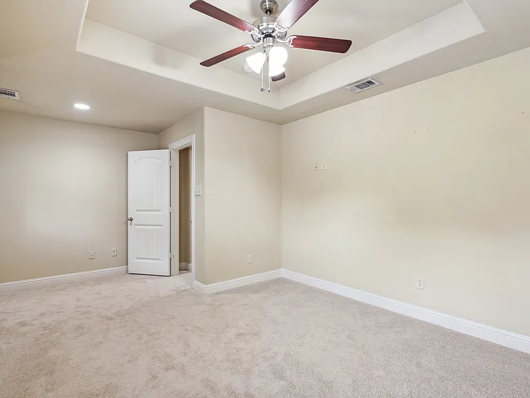 4213 Pecan Bend Ln — Photo 21