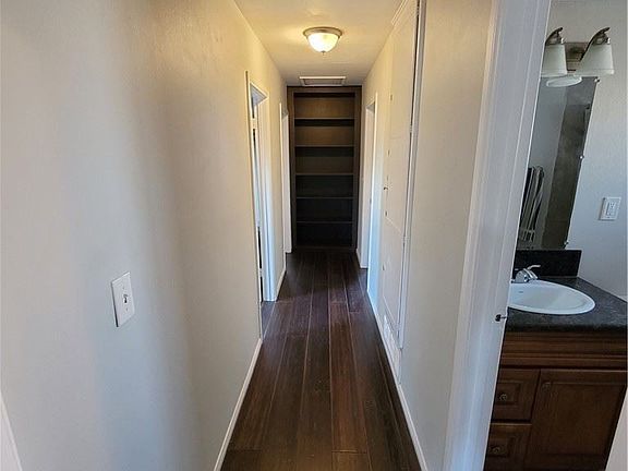3rd image of 1967 Miramar St