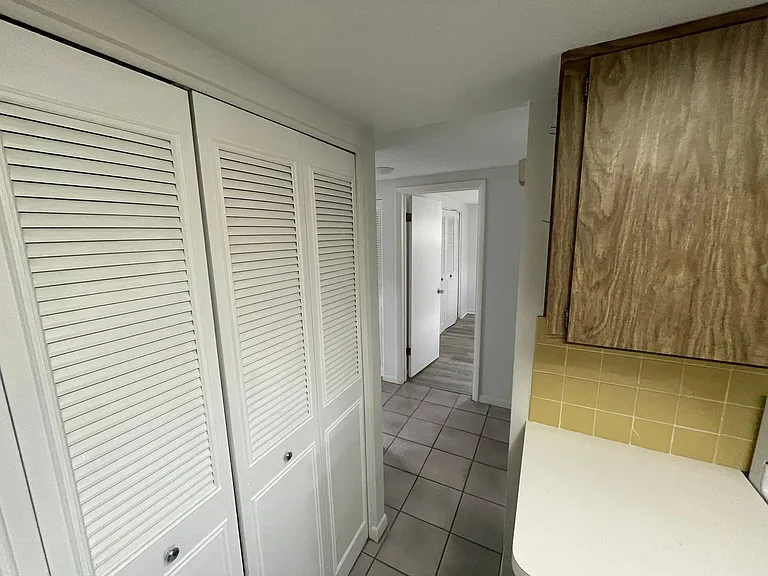 7552 Cumber Dr — Photo 20