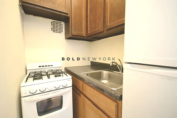 Rented by Bold New York | media 10