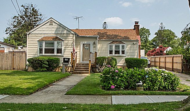 1st image of 15 Walbridge Ave