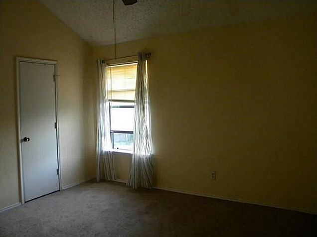 1st image of 217 Meadow Ct APT A