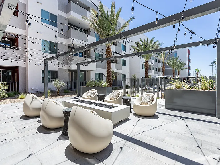 Core Apartment Homes — Photo 30