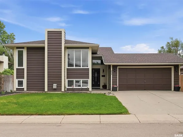 235 Benesh CRESCENT, Saskatoon, SK S7K 6L5