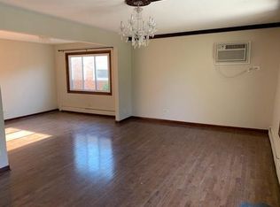 8609 W Catherine Ave #2, Chicago, IL 60656