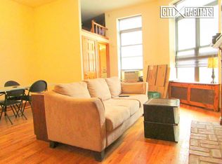 109 W 74th St APT 2R, New York, NY 10023