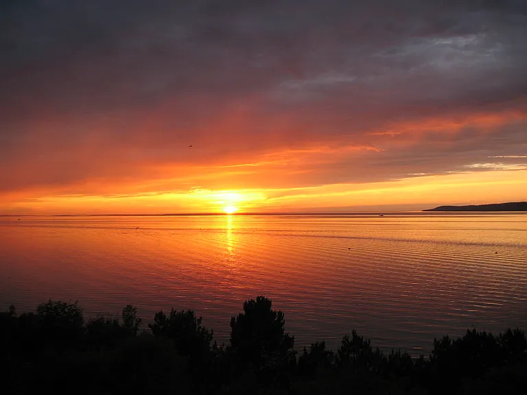 million dollar sunsets
Every one is different but all spectacular
Can see Beaver Island on clear day