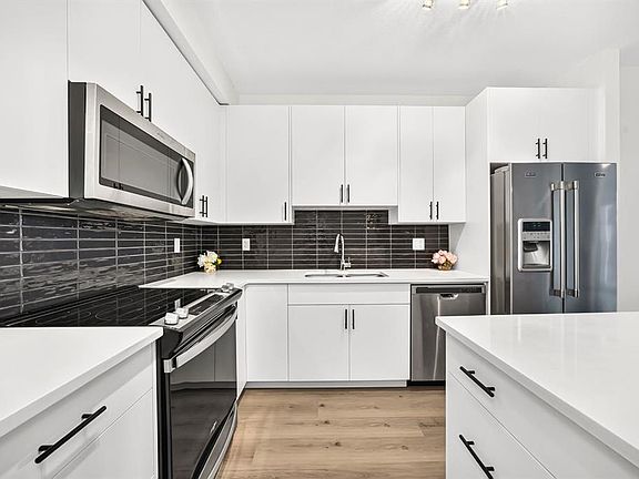2nd image of 151 SW Legacy Main St SE #8317