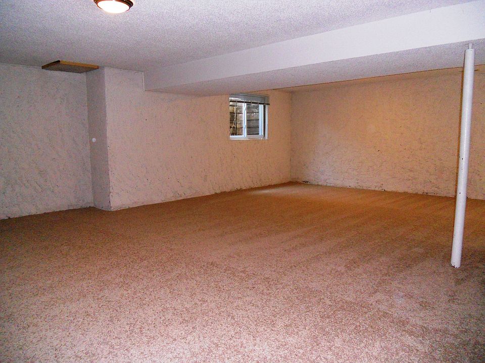Basement rec Room