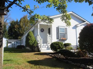 2 Peachtree Dr, Belvidere, NJ 07823