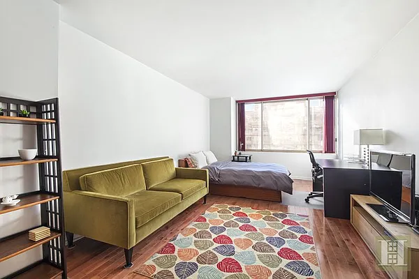 Rented by Halstead Real Estate | media 16