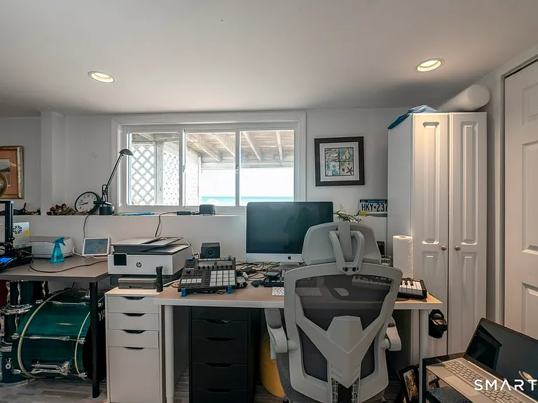 72 Cosey Beach Ave #3 — Photo 40