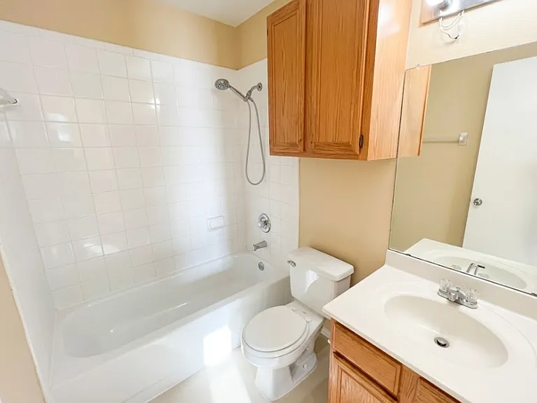 1703 Benttree Dr #C — Photo 15