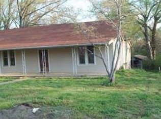 122 Main St, Dover, TN 37058