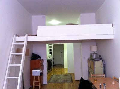 2nd image of 15 Waverly Pl #3N