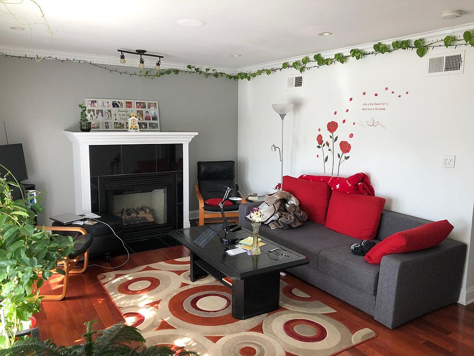 1st image of 4958 W Foster Ave #2