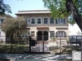 833 W 40th Pl, Los Angeles, CA 90037