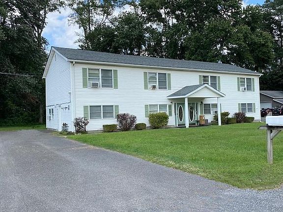2nd image of 13 Riozzi Ct Unit B