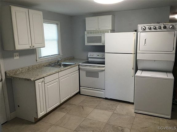 2nd image of 1108 6th St