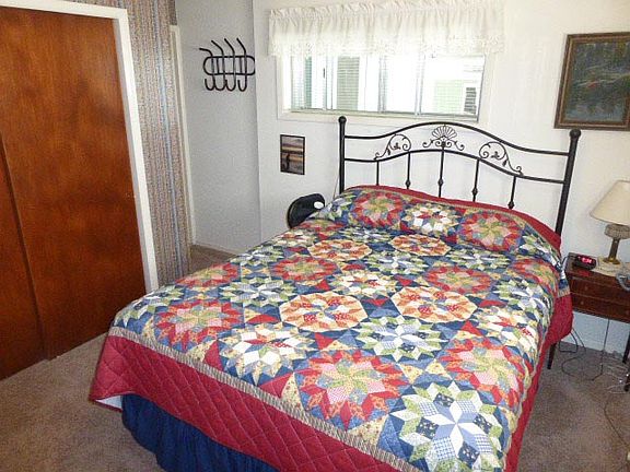 5th image of 1000 Camas St