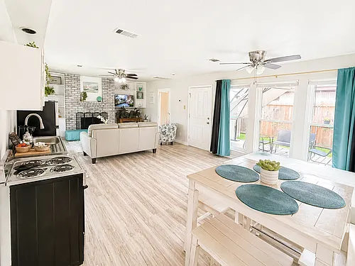 3803 Cheryl Lynne Ln Photo 1