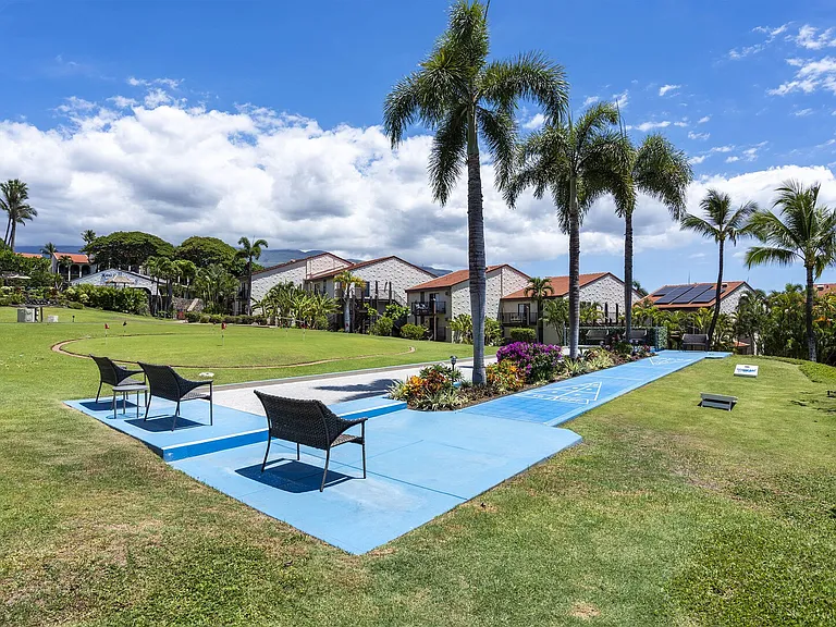 S Kihei Rd — Photo 45