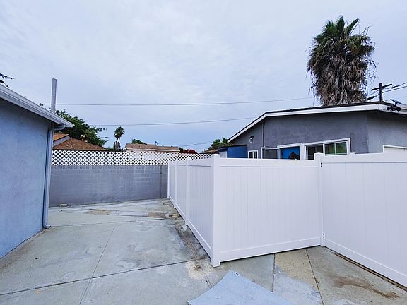 3rd image of 1568 W 204th St