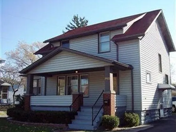 1923 W Erie Ave, Lorain, OH 44052
