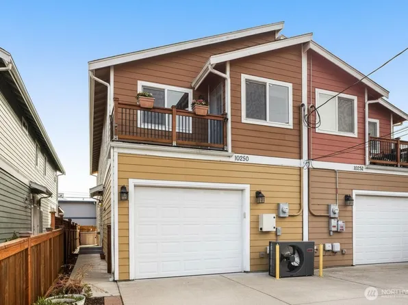 10250 17th Avenue SW, Seattle, WA 98146