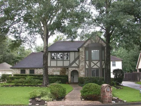 10715 Laneview Dr, Houston, TX 77070