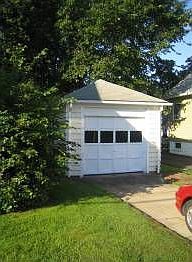 2nd image of 19 Hayward St