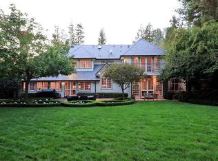 425 Walsh Rd, Atherton, CA 94027