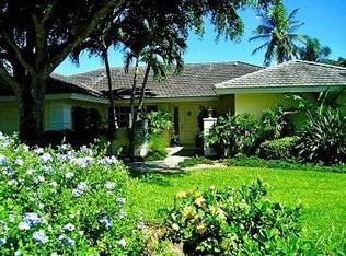 4796 Crayton Ct, Naples, FL 34103