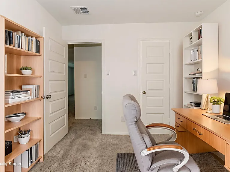 16647 Spirit St — Photo 17