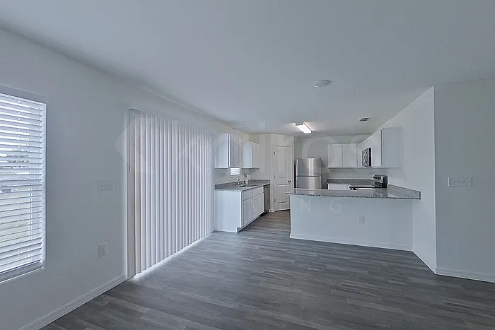 21262 Quesada Ave — Photo 4