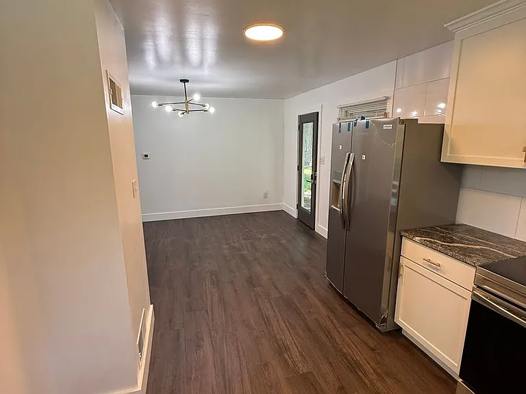 135 Grandview Ave — Photo 36