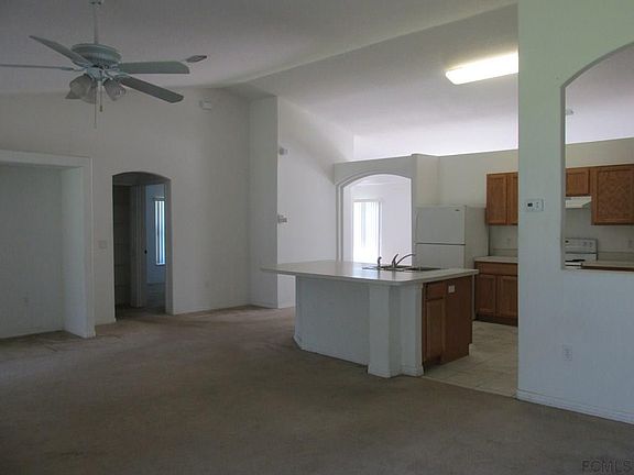 3rd image of 210 Pine Grove Dr