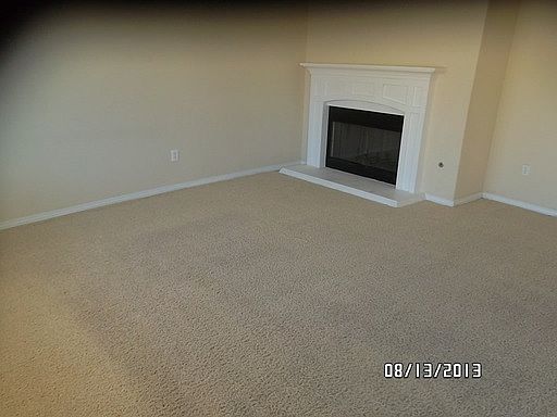 2nd image of 3613 Pillsbury St