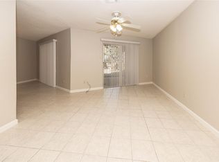 11 Deerfield Dr APT 2, Wimberley, TX 78676