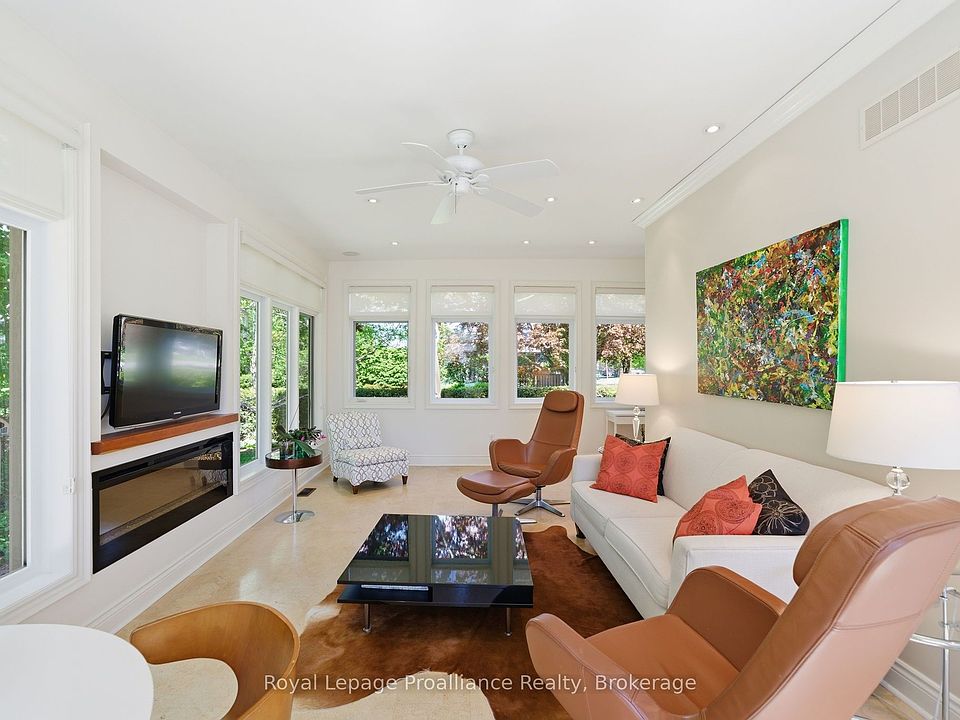 1st image of 36 Princess St