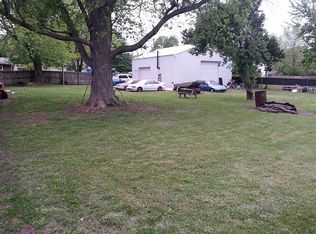 333 W Jackson St, Republic, MO 65738