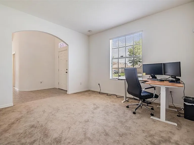 8219 Canterbury Lake Blvd — Photo 13