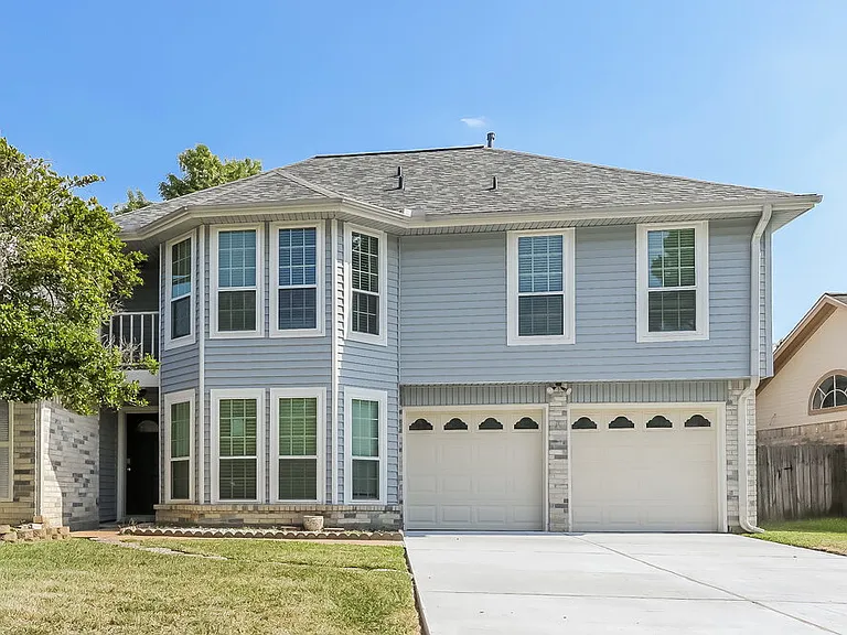 17003 Spruce Run Dr — Photo 1