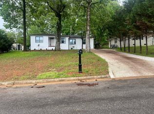 231 Wilson Ave, Florence, AL 35630